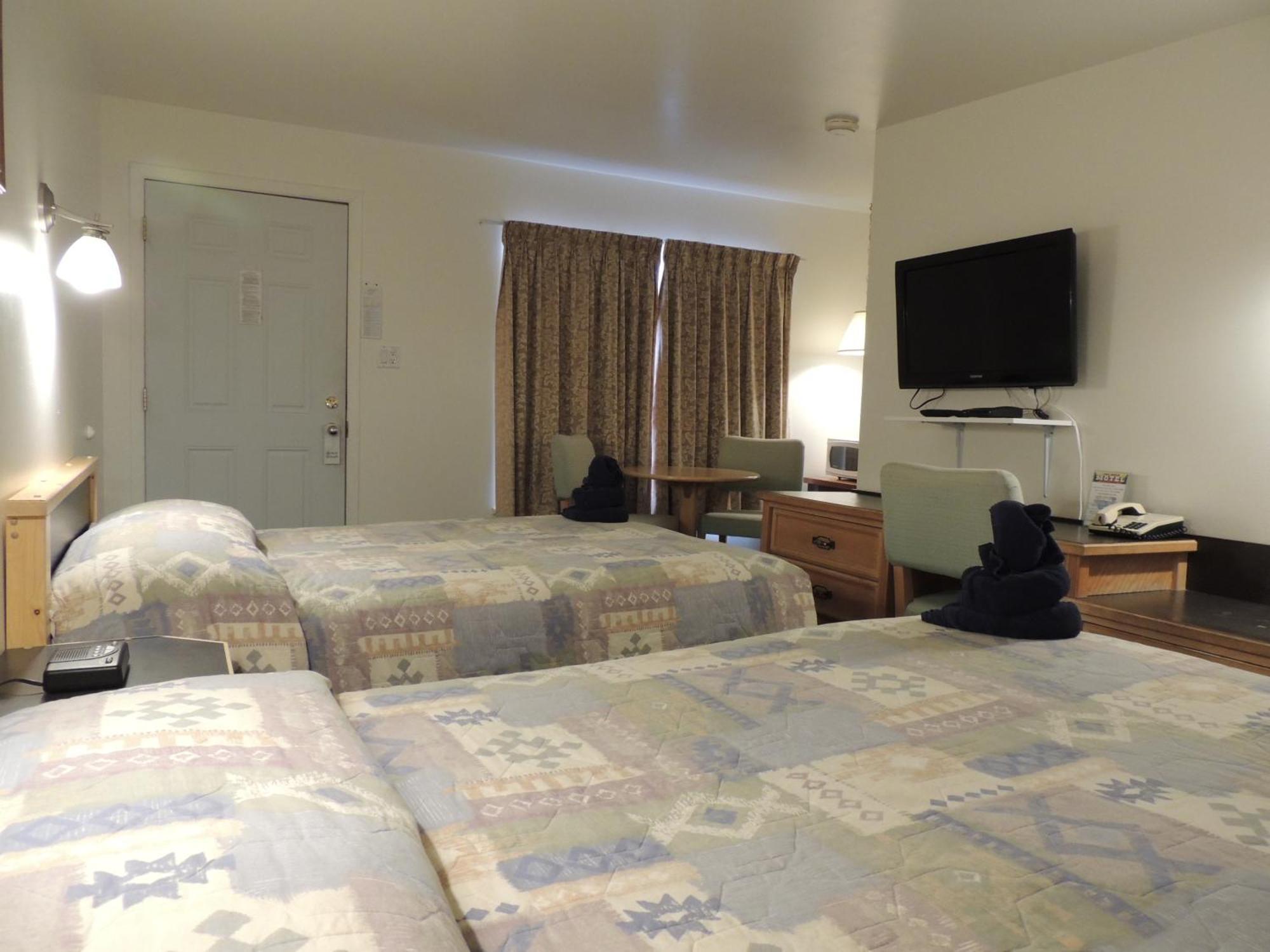 100 Mile Motel&RV Park 100 Mile House Kamer foto