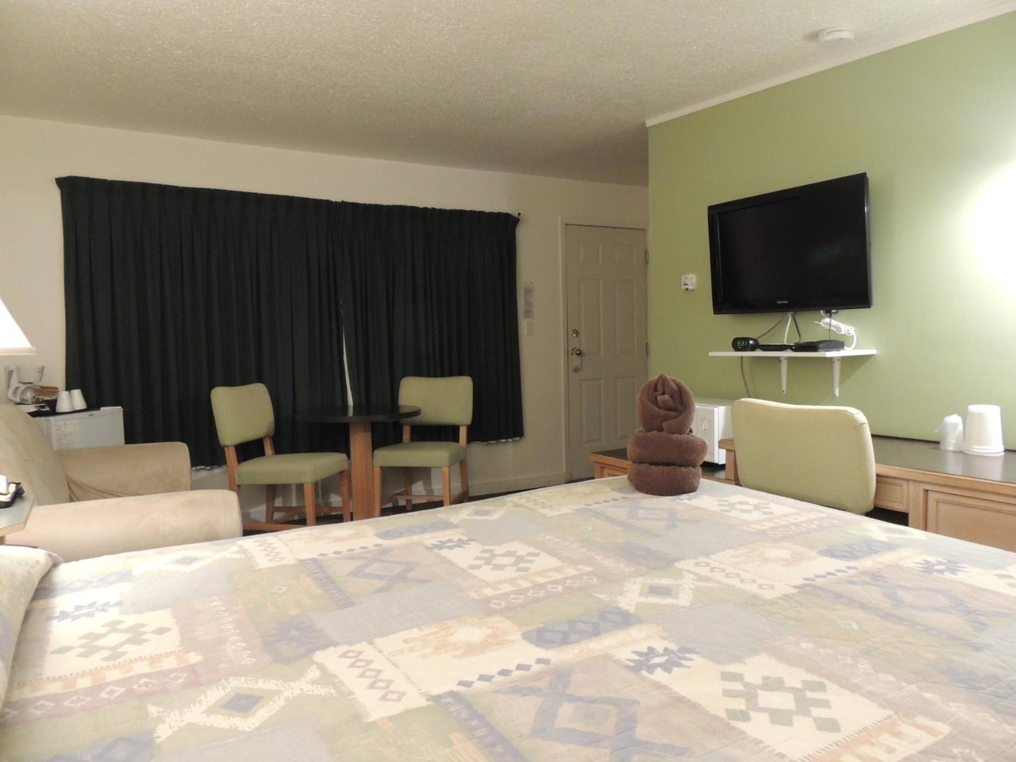 100 Mile Motel&RV Park 100 Mile House Kamer foto